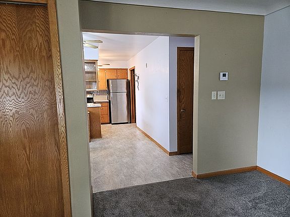 3rd image of 619 11th St N