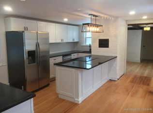21 Brown St, Kennebunk, ME 04043