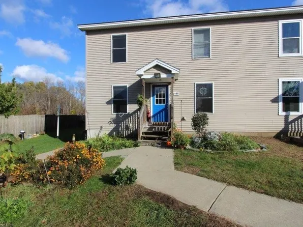 42 Cherry Street #101, Milton, VT 05468