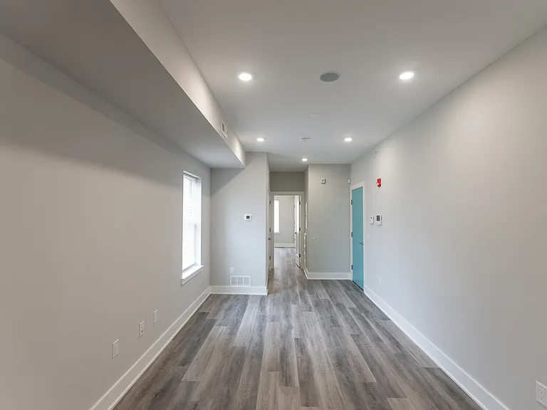 3933 Powelton Ave #401 — Photo 4