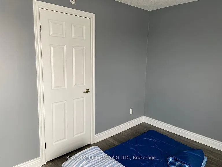 1470 Bishops Gate #401 — Photo 12
