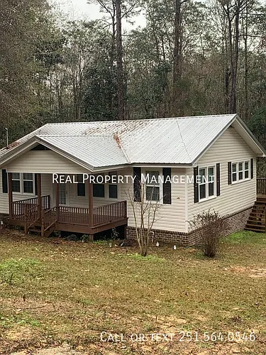 3412 Laverne Dr E Photo 1