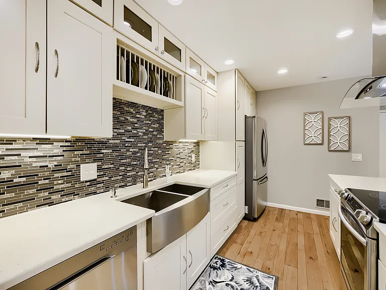 175 Xenon St — Photo 7