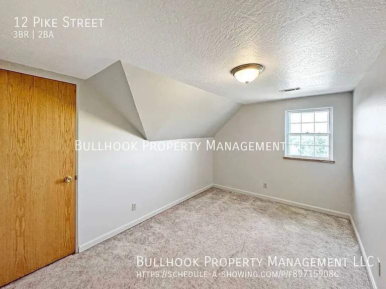 12 Pike St — Photo 20