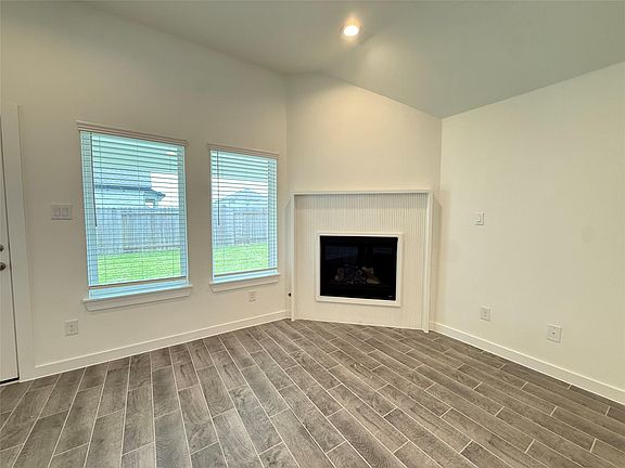 3rd image of 8719 Mallow Rose Way