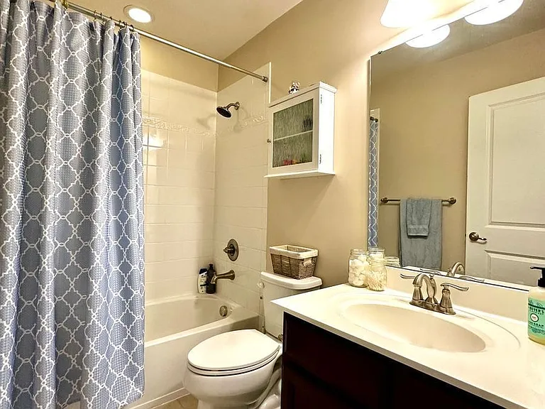 23 Taylors Hill Way — Photo 15