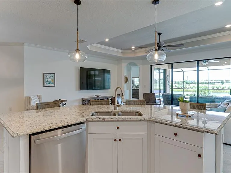 5907 Brandon Run — Photo 10
