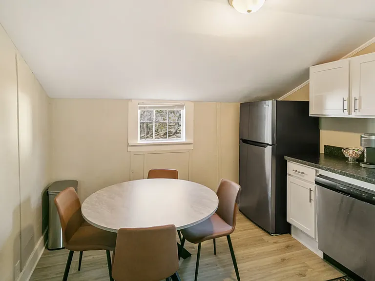 320 North Ave #1 — Photo 6
