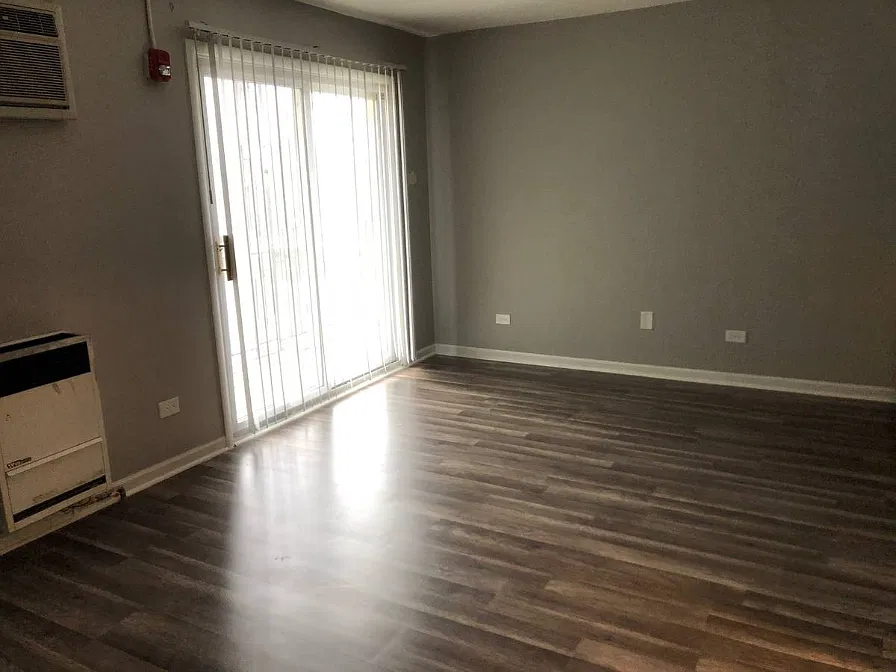 Studio, 1.0 bath, $995 — Photo 4