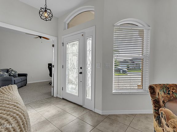 5th image of 113 Arena Lake Dr