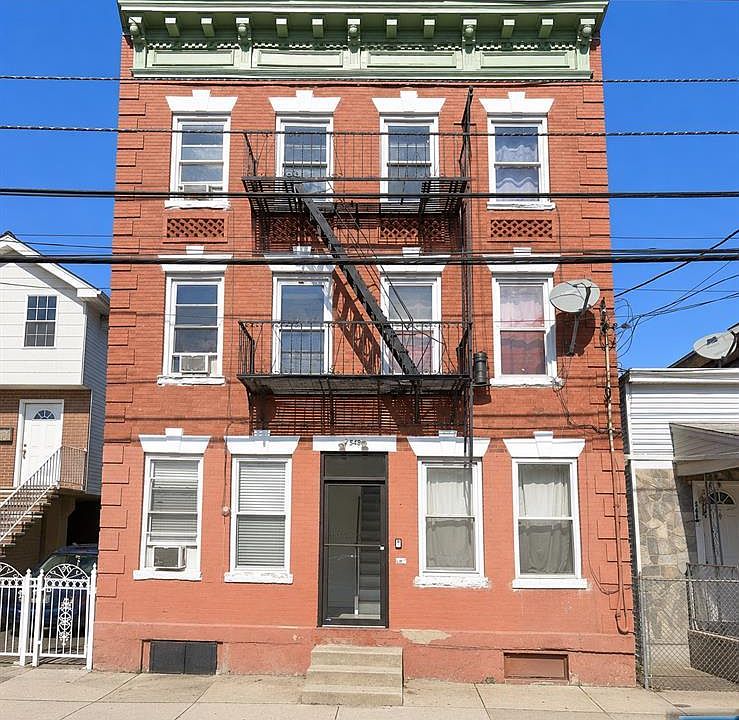 1st image of 548 59th St