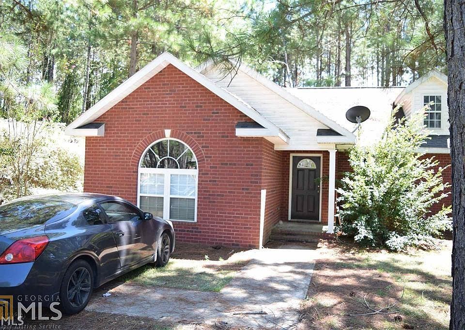 1st image of 1143B Southbend Dr
