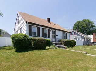 14 Bayview St, Weymouth, MA 02191