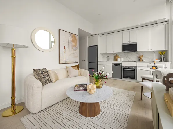 1026 3rd Avenue image 4 of 17