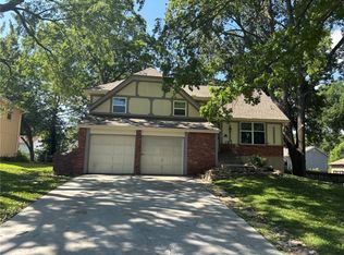 801 E Northview St, Olathe, KS 66061