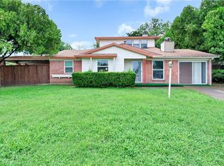 1350 Laura Ln, Dallas, TX 75241