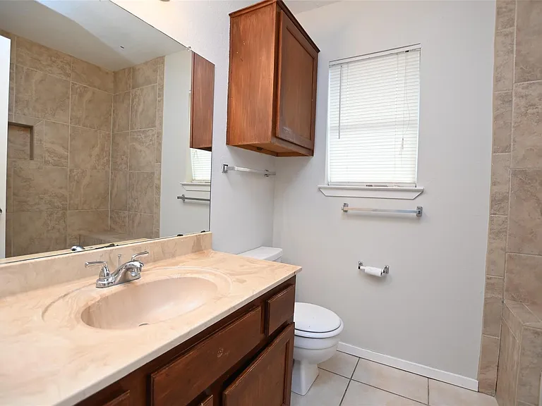 6702 Garden Canyon Dr — Photo 10