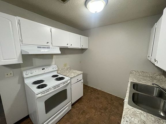 2nd image of 756 Hall Ave #H202