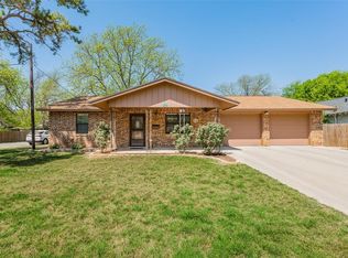 432 S Austin St, De Leon, TX 76444