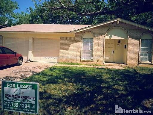 2nd image of 1763 Americana Blvd