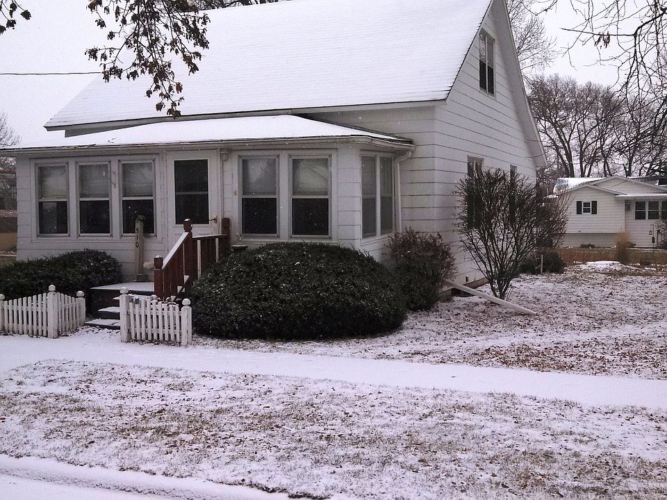 1st image of 510 1st St