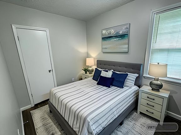 2nd image of 3026 Johnson Ave