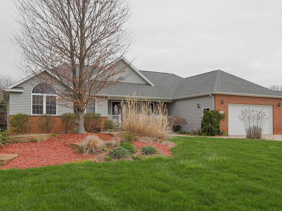 15 Peter Pan Lane-101
