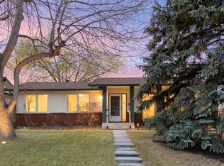 115 E Midvalley Pl SE, Calgary, AB T2X 1K3