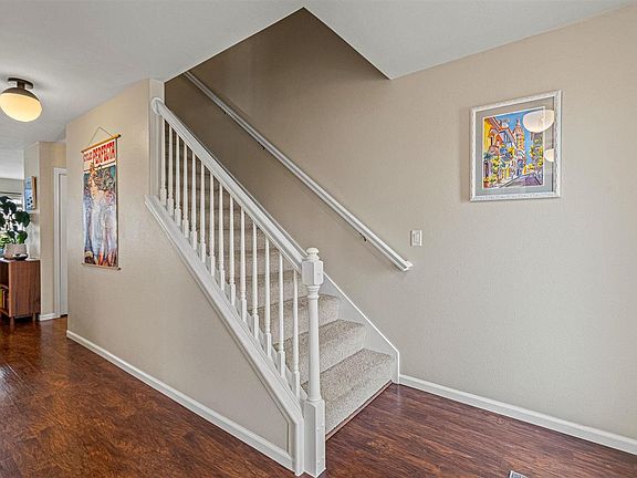 3rd image of 259 Camden Rd
