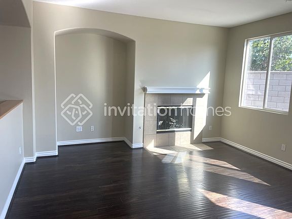 3rd image of 15585 Greta Ln
