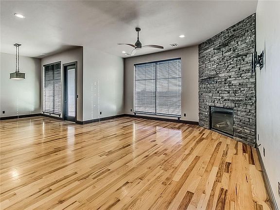 4th image of 3104 SW 140th St