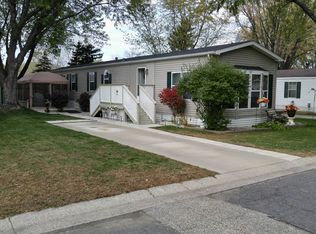 8695 Bacardi Ave, Inver Grove Heights, MN 55077