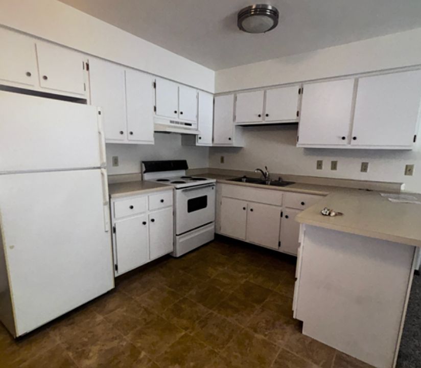 1st image of 1601 Freedom Rd #14