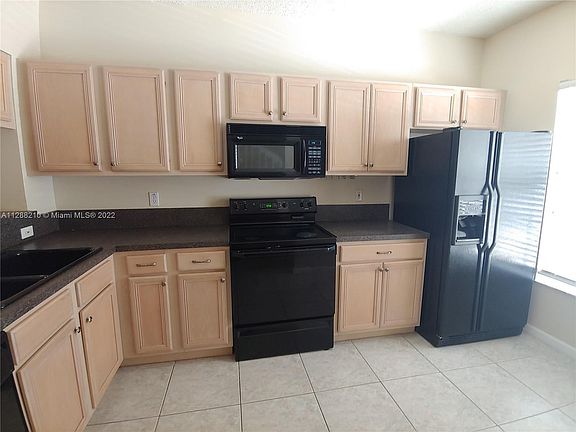 3rd image of 5071 Palmbrooke Cir #5071