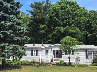 87 Lear Dr, Coventry, RI 02816