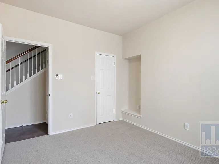 2217 Speidel Dr — Photo 18