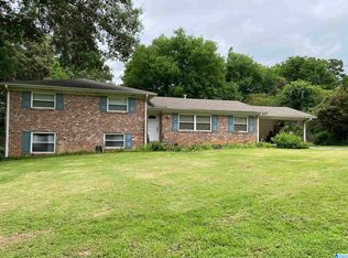 3525 Laurel View Ln, Birmingham, AL 35216
