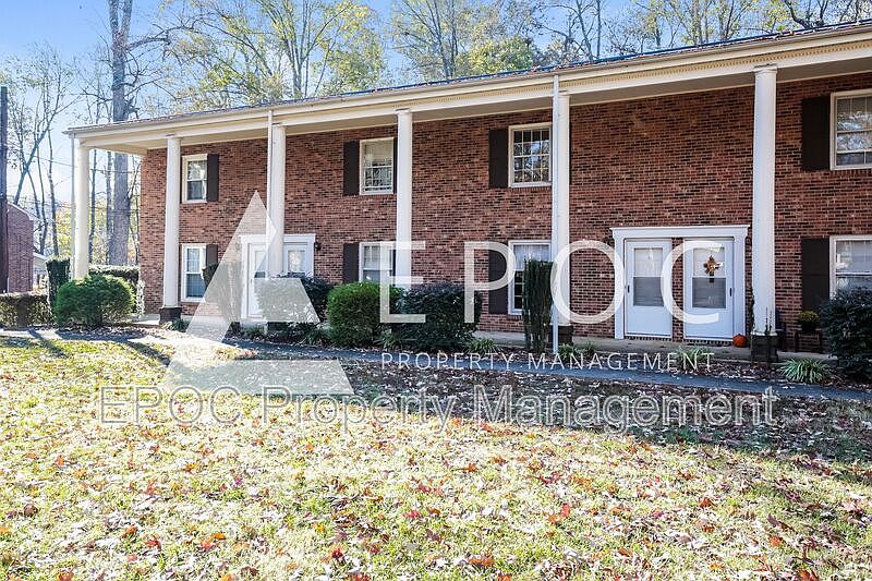1st image of 1019 Cypress Dr Unit N