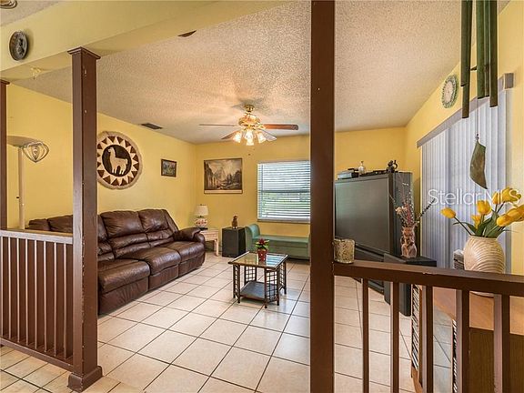 5th image of 7109 Lawnview Ct