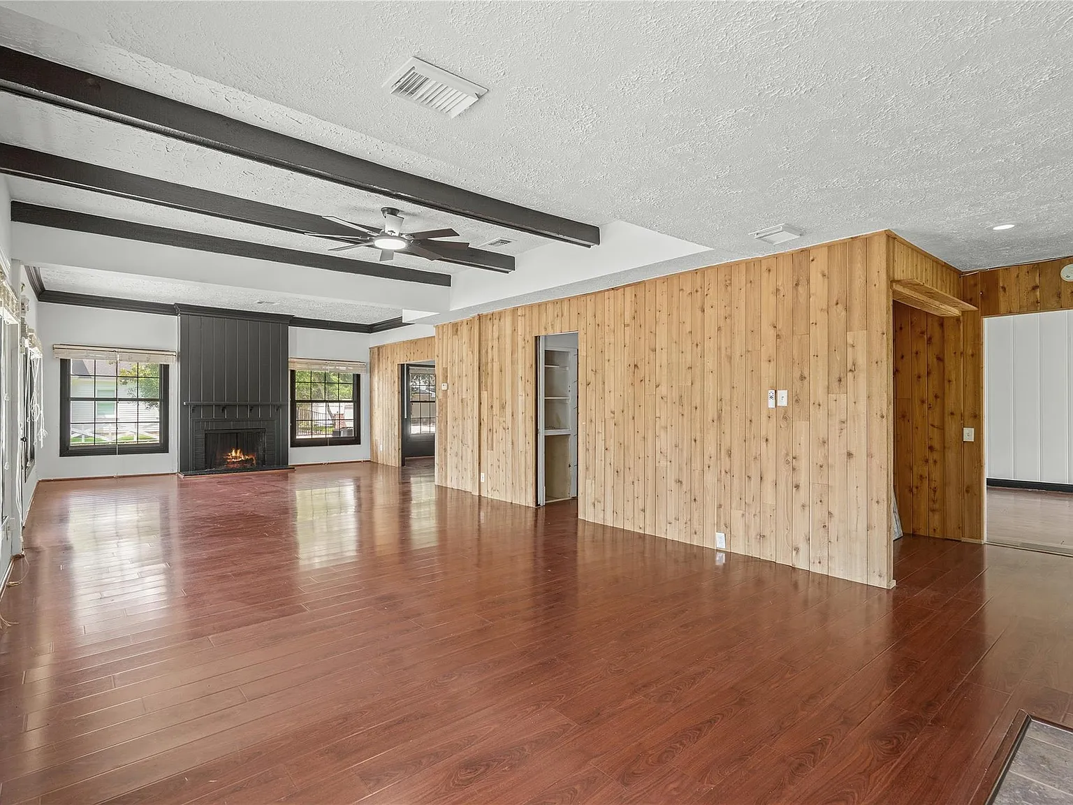 4 bed, 3.0 bath, 3098 sqft, $3,100 — Photo 4