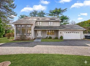 80 Tomac Ave, Old Greenwich, CT 06870