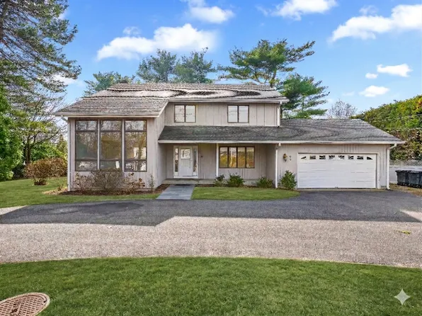 80 Tomac Ave, Old Greenwich, CT 06870