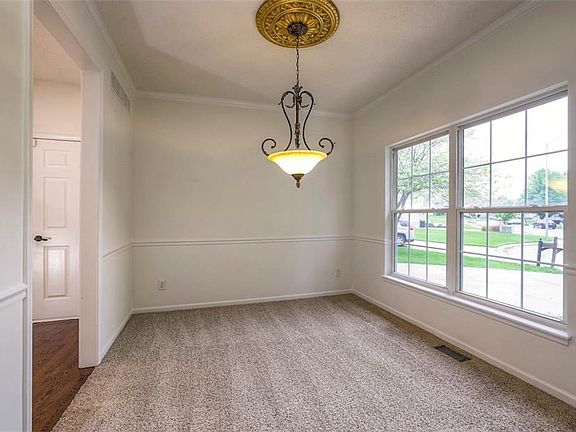 2nd image of 21513 E 50th Terrace Ct S