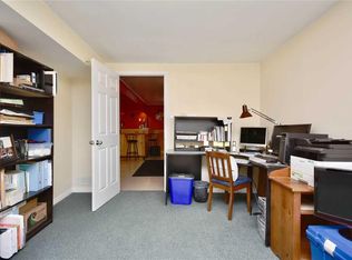 61 James St, Barrie, ON L4N6Y2