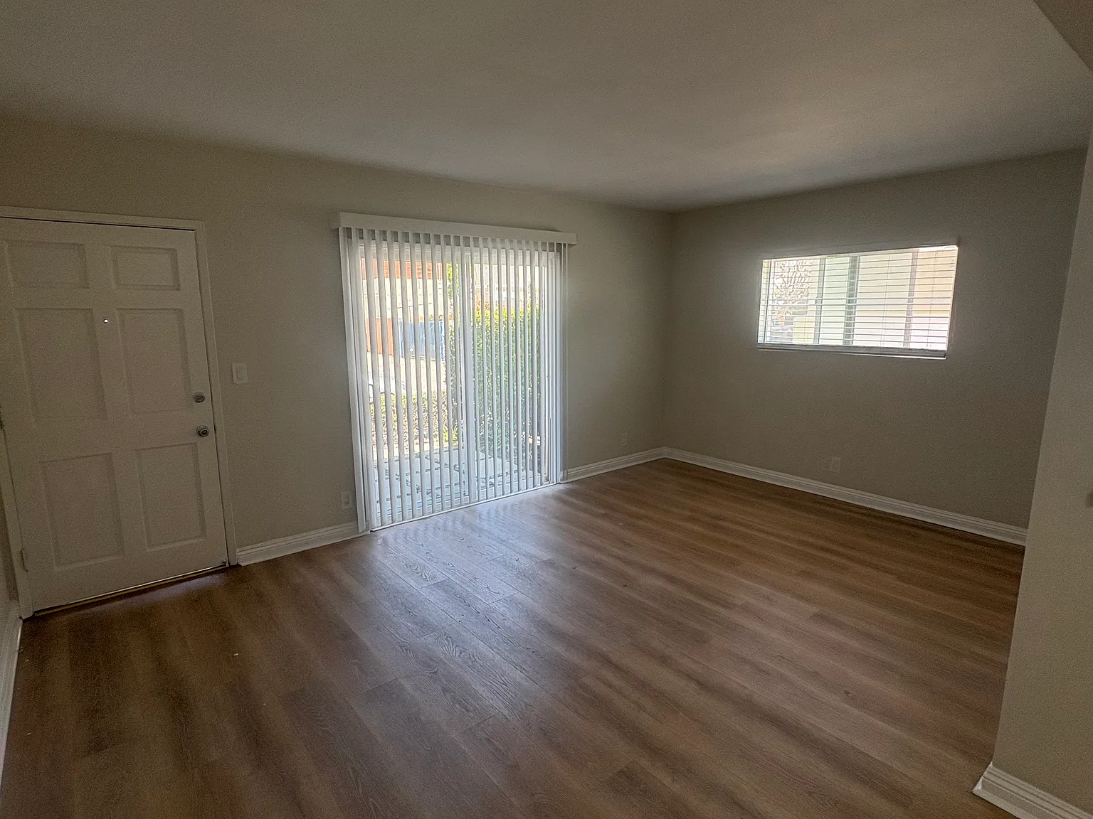 1 bed, 670 sqft, $2,975 — Photo 3