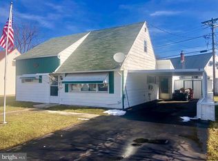 605 El Hatco Dr, Temple, PA 19560