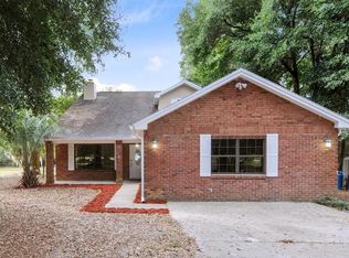 556 S Cochran Rd, Geneva, FL 32732