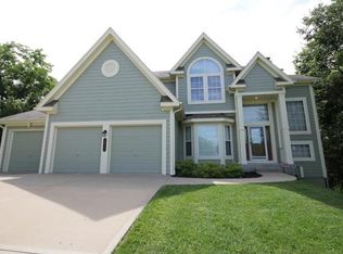 1815 NW 56th Ct, Kansas City, MO 64151