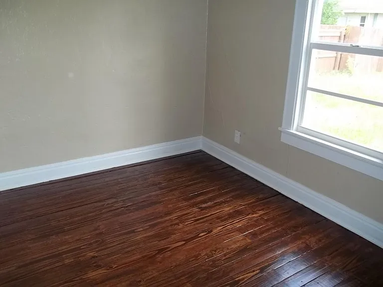 1151 Bender Ave — Photo 17