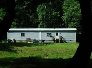 846 W Catherine St, Rowlesburg, WV 26425